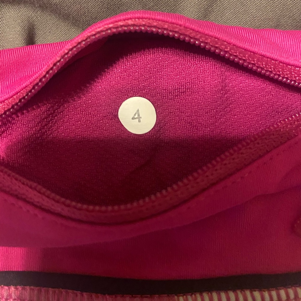 Lululemon Shorts SIZE 4